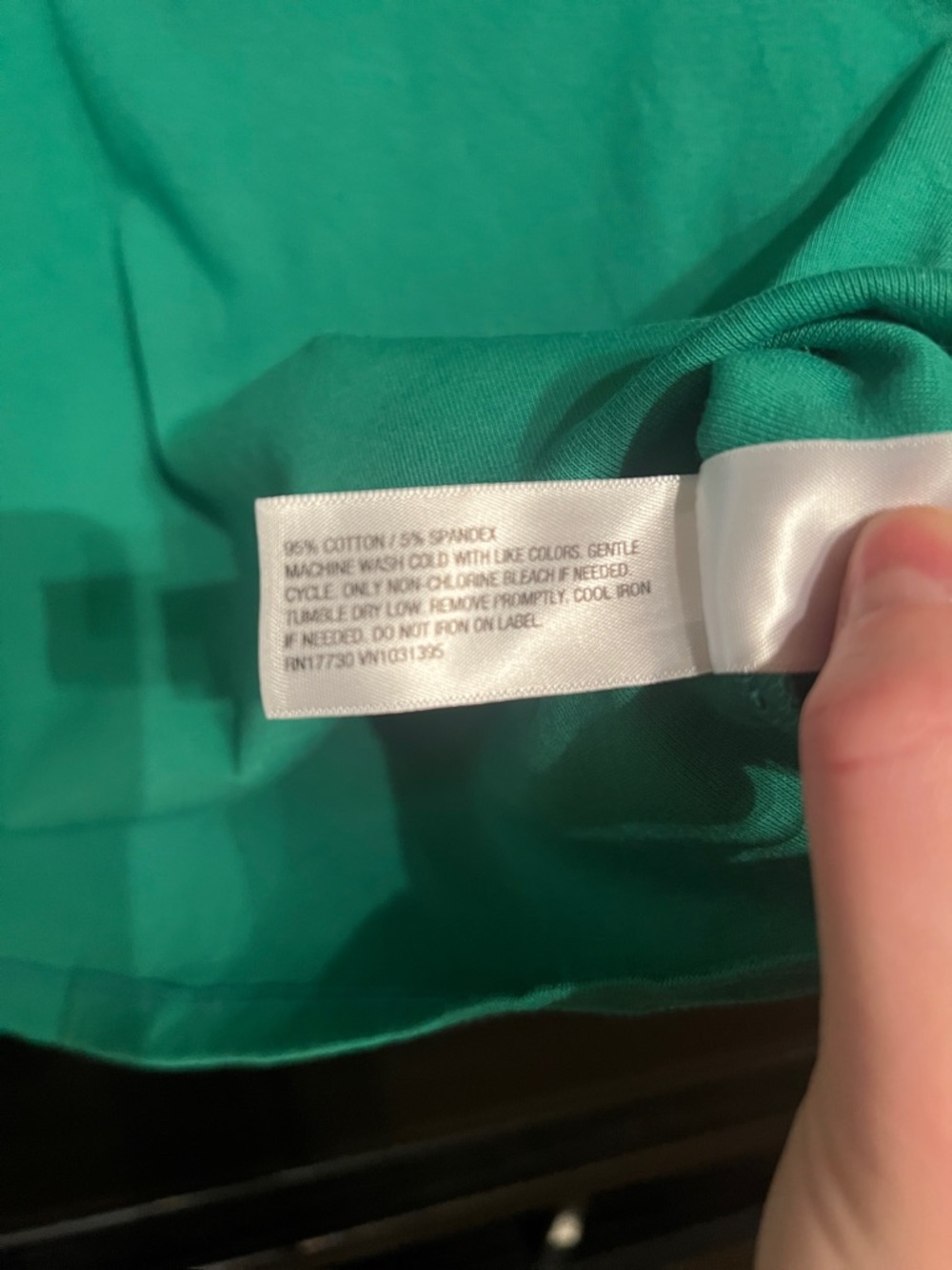 Universal Thread Sweatshirt, Tee, and Sweatpants - Picture 13 of 15